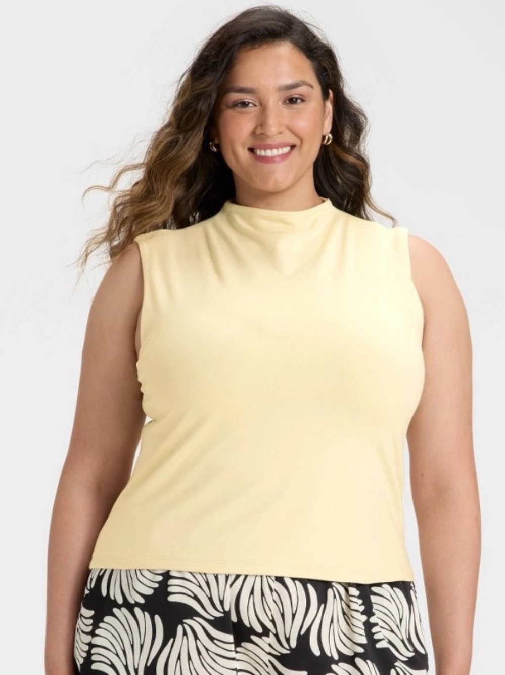 NWT Women’s Sleeveless Mock Neck Top - Cream XXL